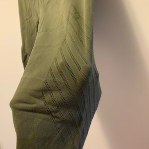 Lululemon Elighten Crop Leggings